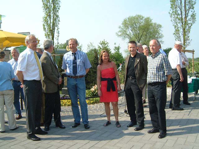 2006-05-06 Einweihung des Ilvericher Dorfplatzes